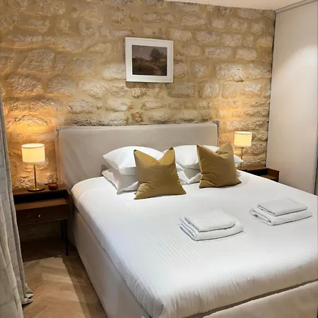 Design & Chic Bastille Marais Апартаменты Париж