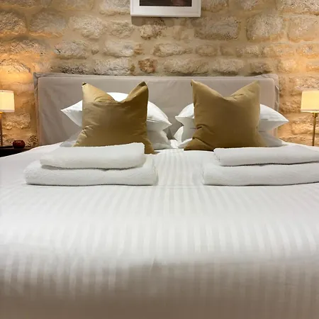 Апартаменты Design & Chic Bastille Marais