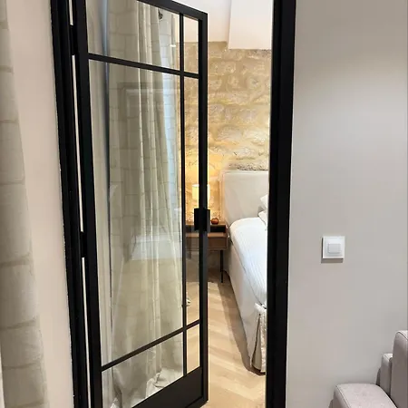 Апартаменты Design & Chic Bastille Marais *